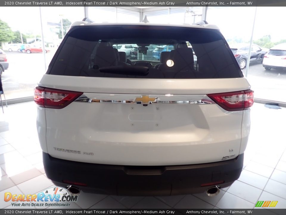 2020 Chevrolet Traverse LT AWD Iridescent Pearl Tricoat / Dark Atmosphere/­Medium Ash Gray Photo #5