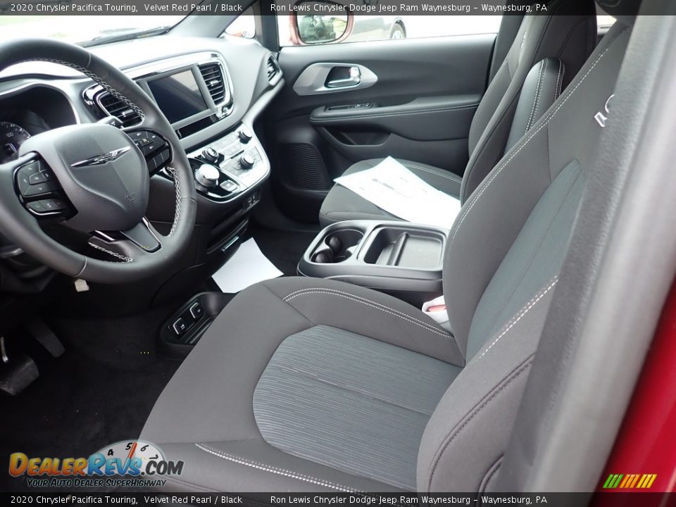 Black Interior - 2020 Chrysler Pacifica Touring Photo #12