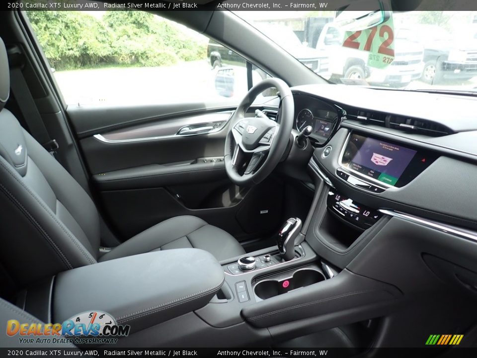 2020 Cadillac XT5 Luxury AWD Radiant Silver Metallic / Jet Black Photo #9