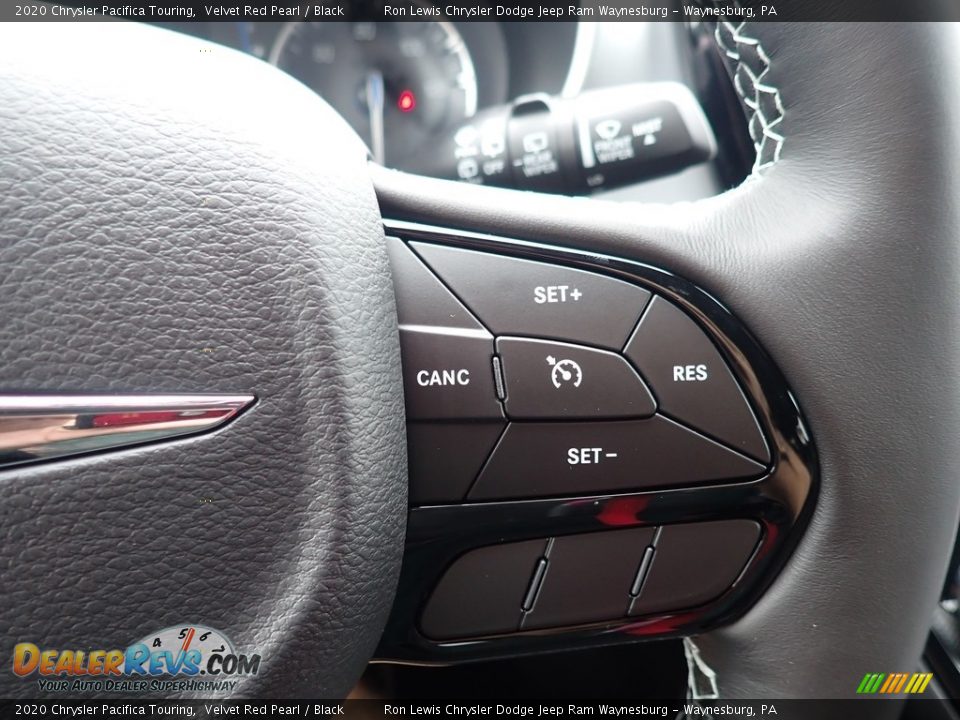 2020 Chrysler Pacifica Touring Steering Wheel Photo #18