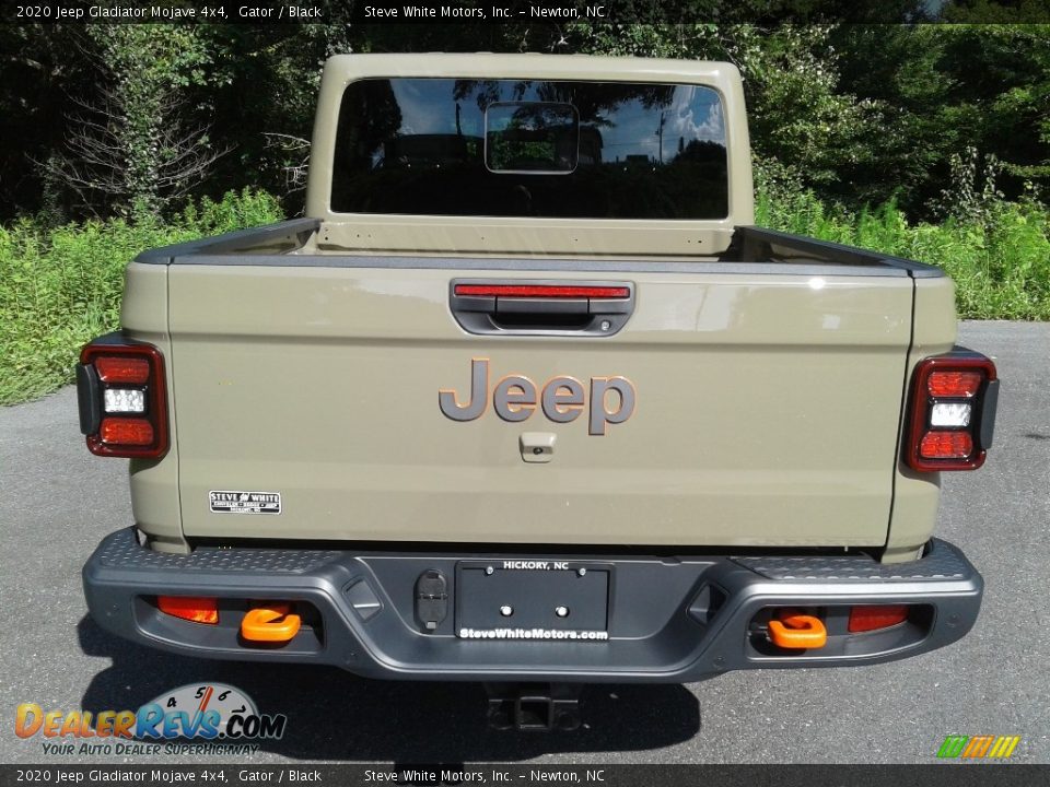 2020 Jeep Gladiator Mojave 4x4 Gator / Black Photo #7