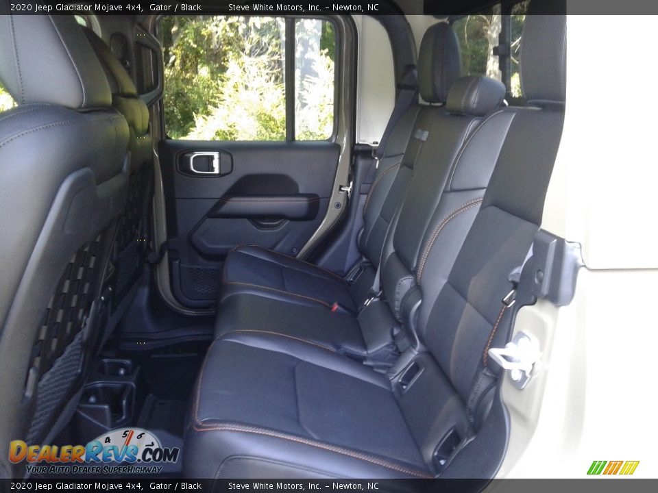 2020 Jeep Gladiator Mojave 4x4 Gator / Black Photo #15