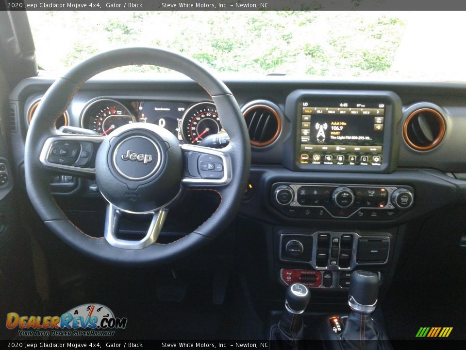 Dashboard of 2020 Jeep Gladiator Mojave 4x4 Photo #17