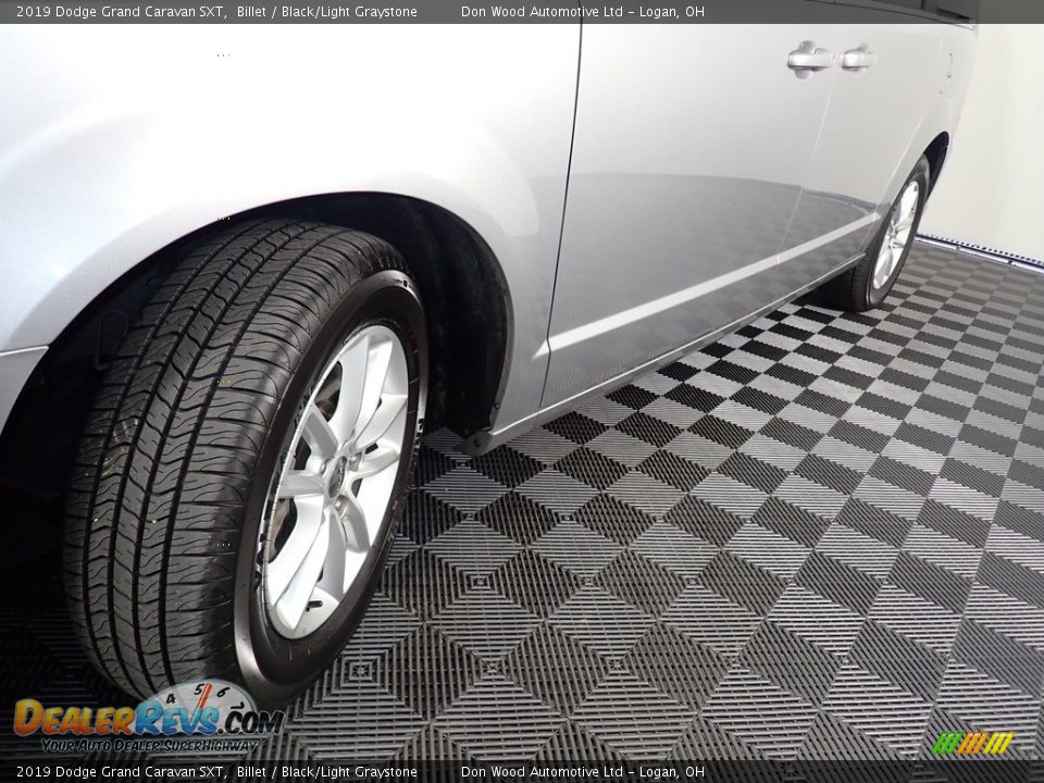 2019 Dodge Grand Caravan SXT Billet / Black/Light Graystone Photo #8