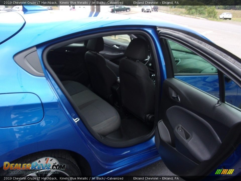2019 Chevrolet Cruze LT Hatchback Kinetic Blue Metallic / Jet Black/­Galvanized Photo #19