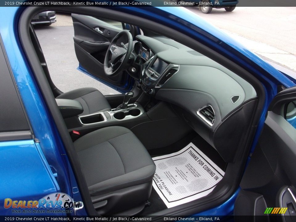 2019 Chevrolet Cruze LT Hatchback Kinetic Blue Metallic / Jet Black/­Galvanized Photo #20