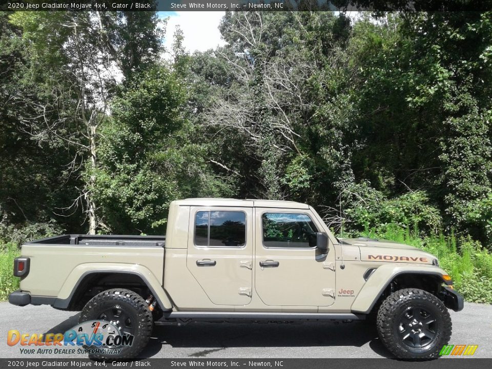 2020 Jeep Gladiator Mojave 4x4 Gator / Black Photo #5