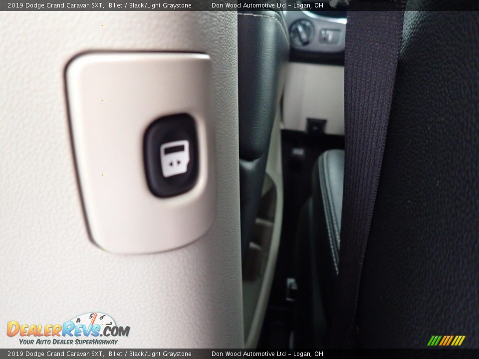 2019 Dodge Grand Caravan SXT Billet / Black/Light Graystone Photo #35
