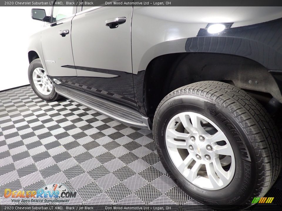 2020 Chevrolet Suburban LT 4WD Black / Jet Black Photo #11