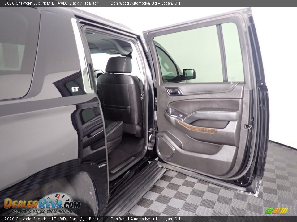 2020 Chevrolet Suburban LT 4WD Black / Jet Black Photo #34
