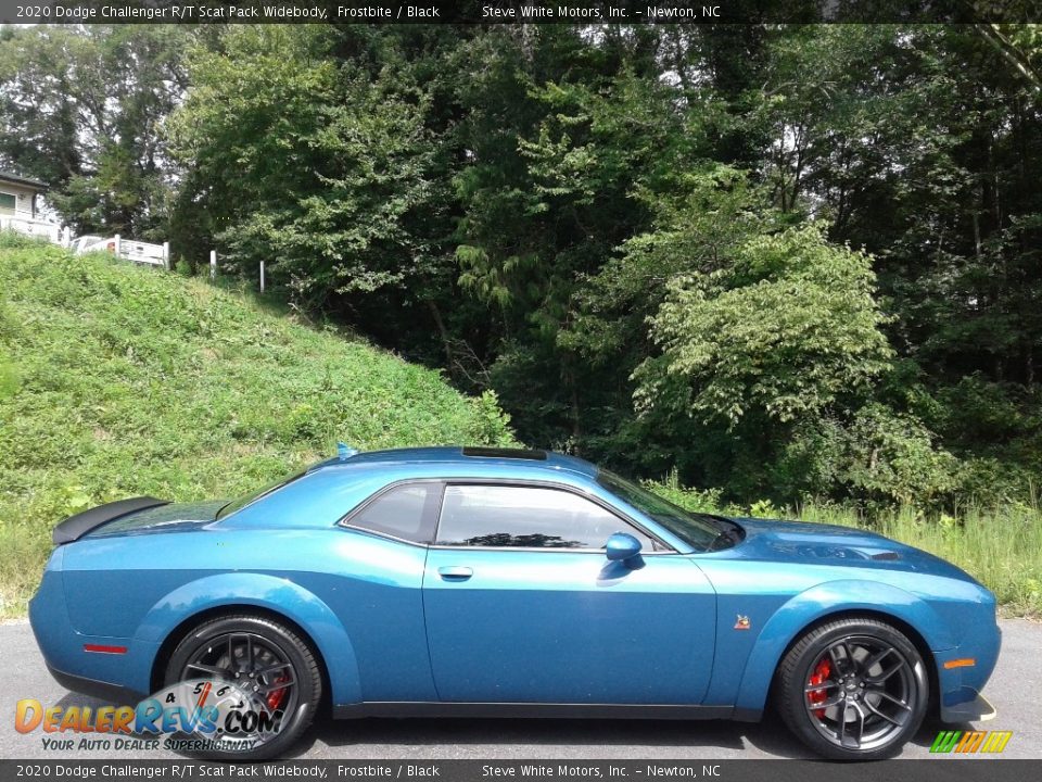Frostbite 2020 Dodge Challenger R/T Scat Pack Widebody Photo #5