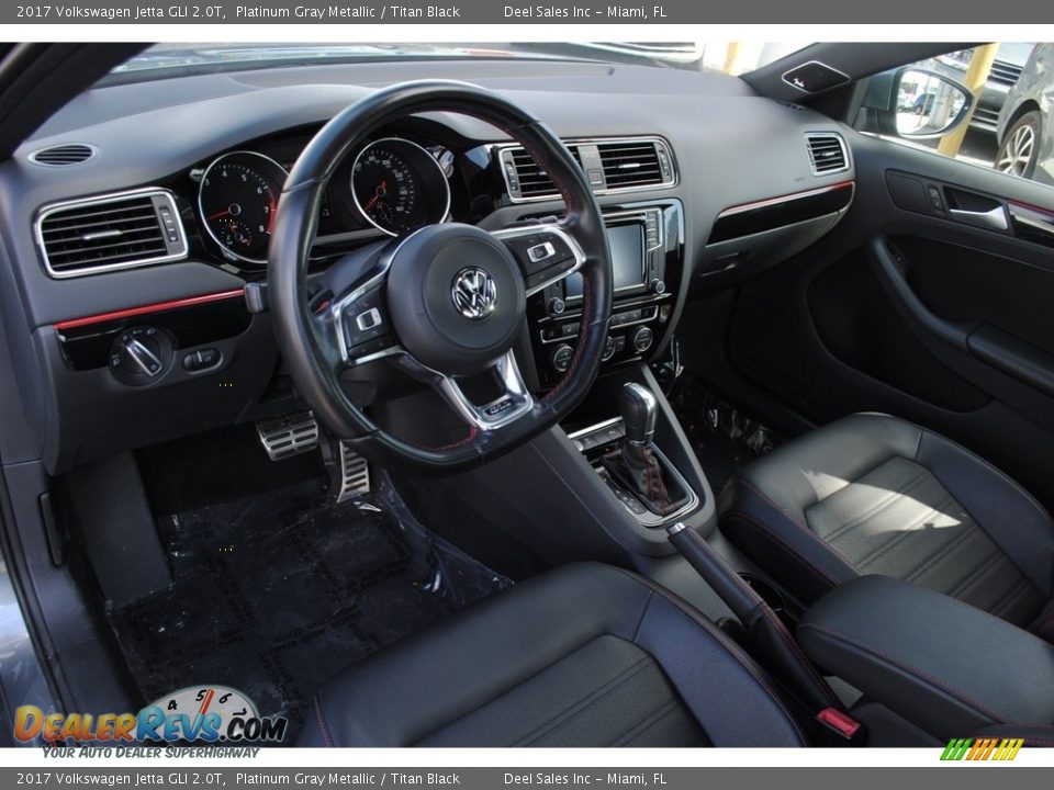 Front Seat of 2017 Volkswagen Jetta GLI 2.0T Photo #15