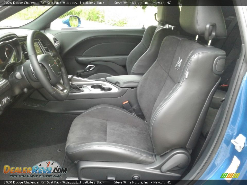 Front Seat of 2020 Dodge Challenger R/T Scat Pack Widebody Photo #10