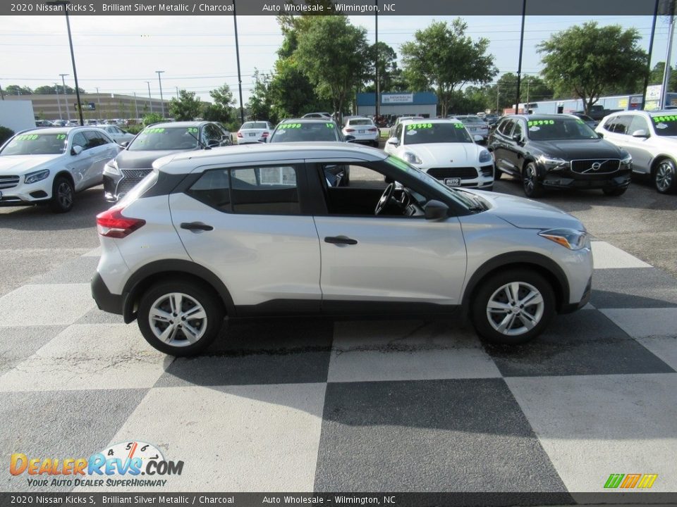 Brilliant Silver Metallic 2020 Nissan Kicks S Photo #3