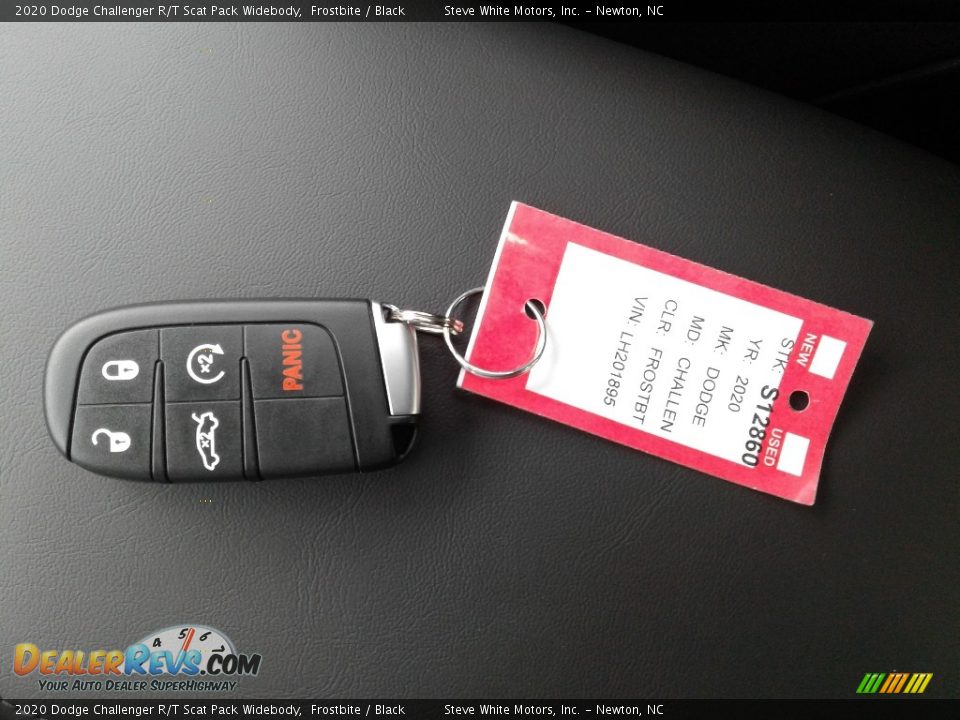2020 Dodge Challenger R/T Scat Pack Widebody Frostbite / Black Photo #29