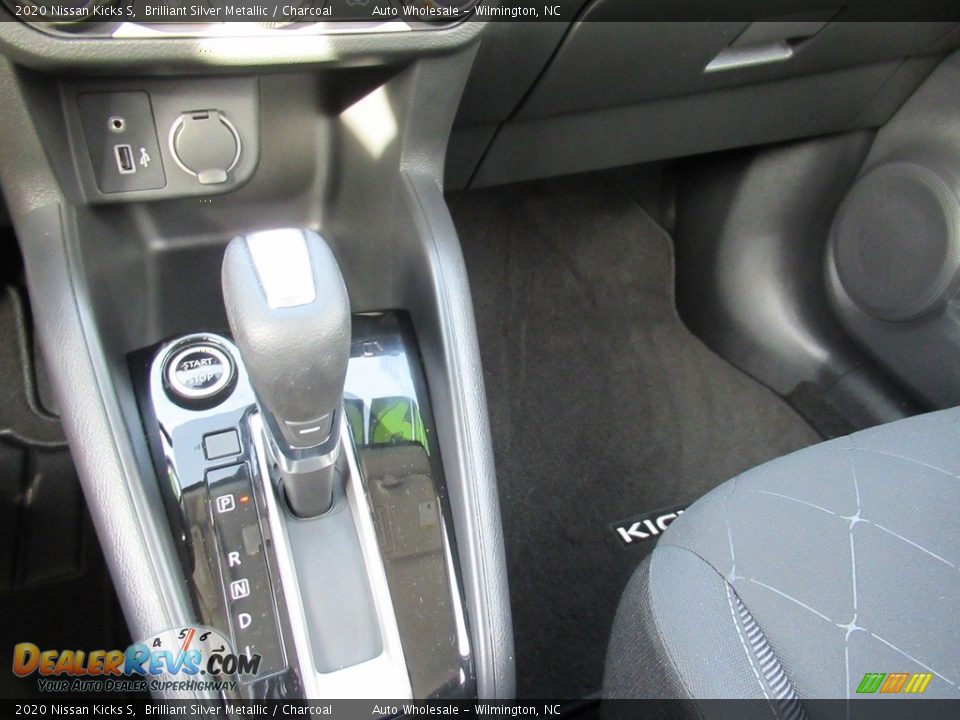 2020 Nissan Kicks S Shifter Photo #20