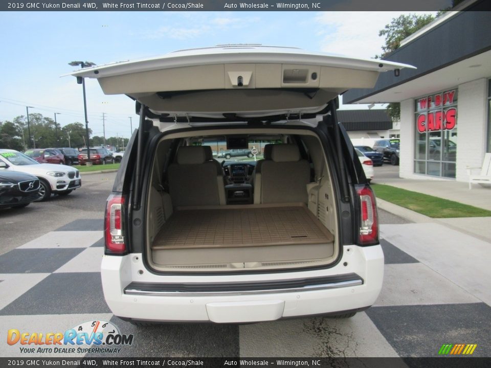 2019 GMC Yukon Denali 4WD White Frost Tintcoat / Cocoa/Shale Photo #5