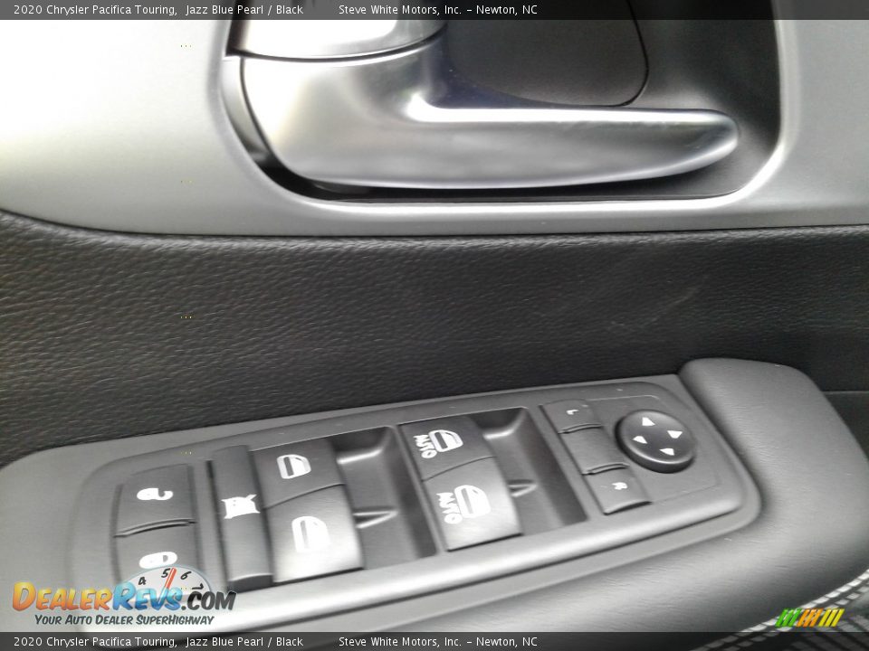 2020 Chrysler Pacifica Touring Jazz Blue Pearl / Black Photo #11