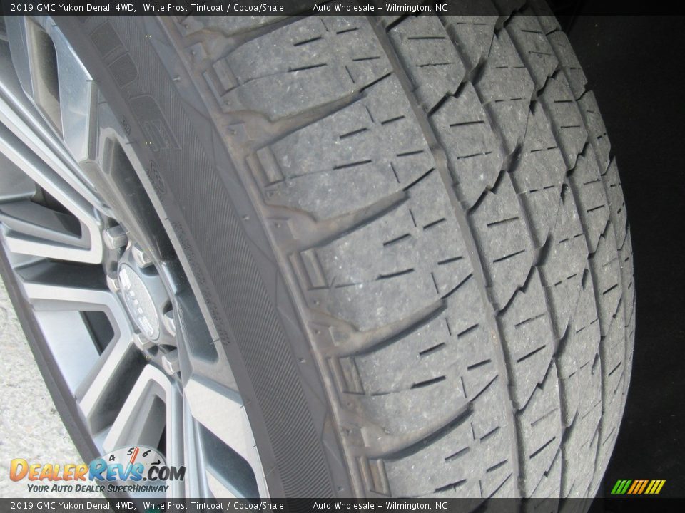 2019 GMC Yukon Denali 4WD White Frost Tintcoat / Cocoa/Shale Photo #8
