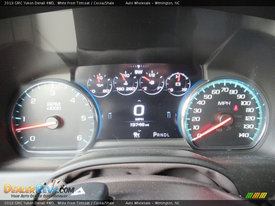 2019 GMC Yukon Denali 4WD White Frost Tintcoat / Cocoa/Shale Photo #16