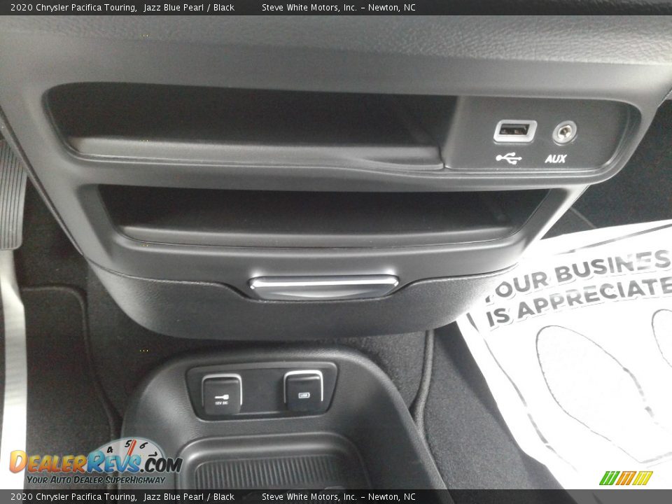 2020 Chrysler Pacifica Touring Jazz Blue Pearl / Black Photo #27