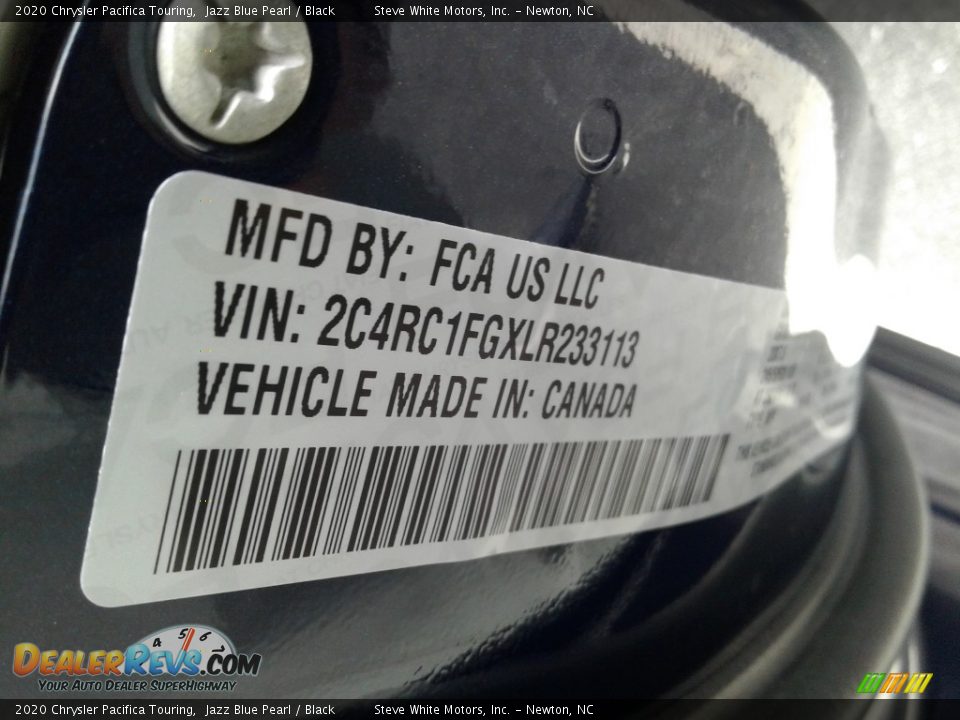 2020 Chrysler Pacifica Touring Jazz Blue Pearl / Black Photo #31