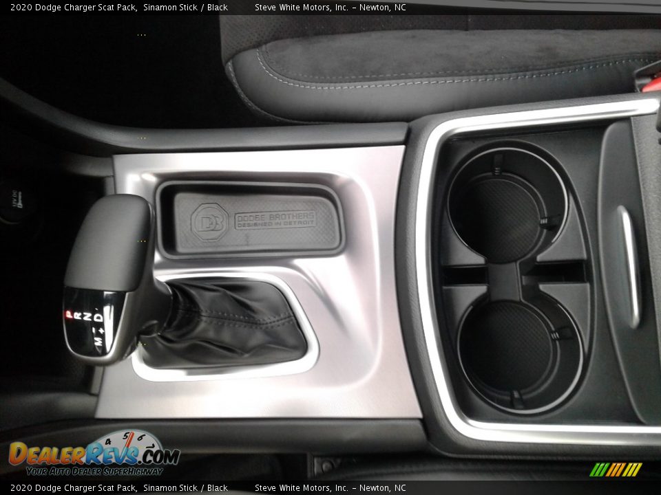 2020 Dodge Charger Scat Pack Shifter Photo #26