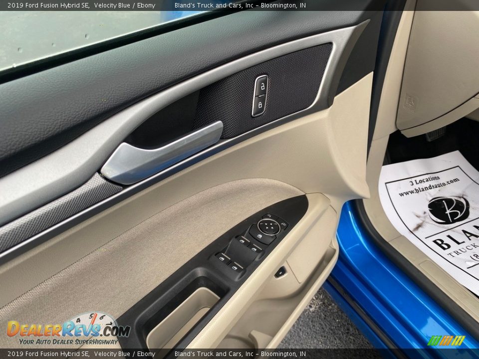 2019 Ford Fusion Hybrid SE Velocity Blue / Ebony Photo #10