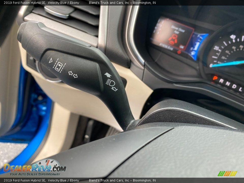 2019 Ford Fusion Hybrid SE Velocity Blue / Ebony Photo #18