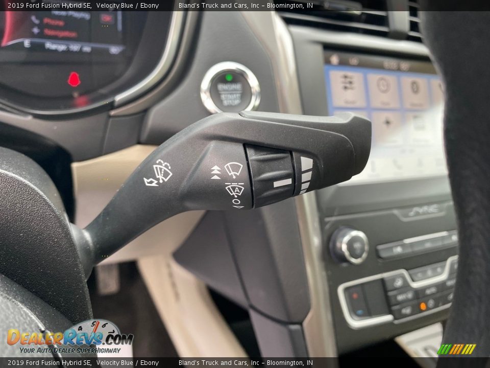 2019 Ford Fusion Hybrid SE Velocity Blue / Ebony Photo #19