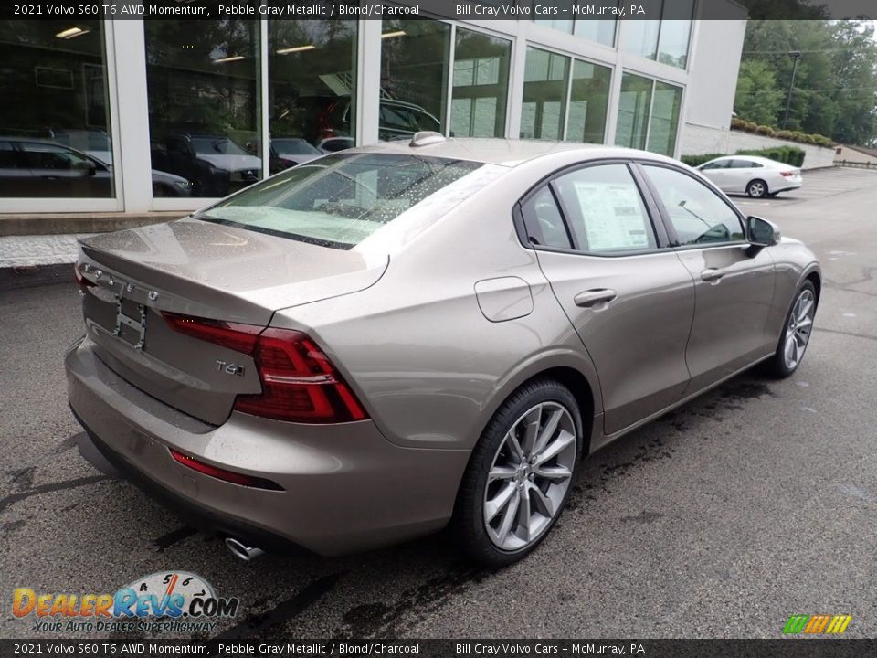 2021 Volvo S60 T6 AWD Momentum Pebble Gray Metallic / Blond/Charcoal Photo #2