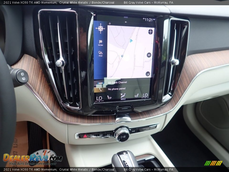 2021 Volvo XC60 T6 AWD Momentum Crystal White Metallic / Blonde/Charcoal Photo #14