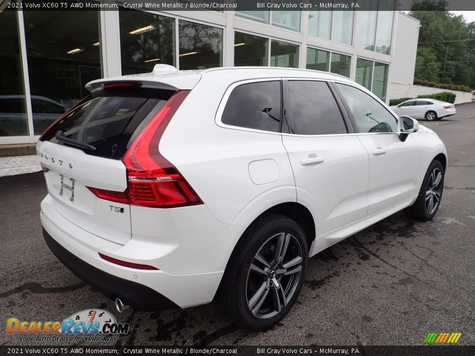 2021 Volvo XC60 T5 AWD Momentum Crystal White Metallic / Blonde/Charcoal Photo #2