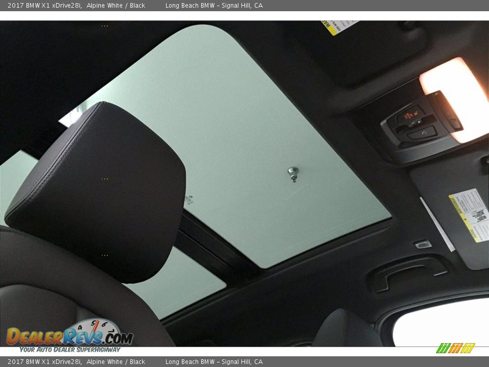 2017 BMW X1 xDrive28i Alpine White / Black Photo #31