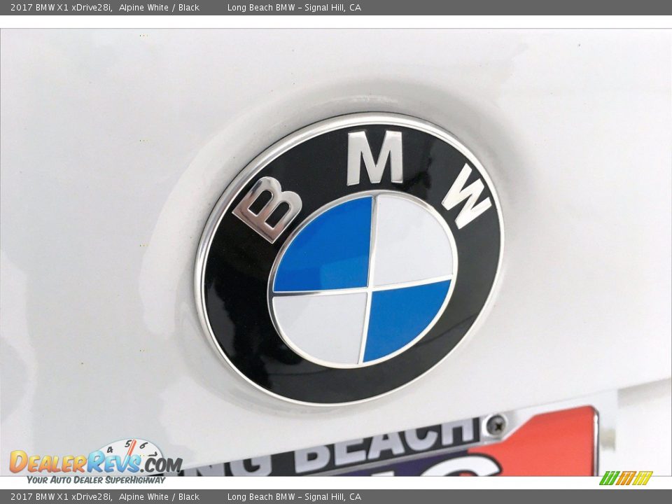2017 BMW X1 xDrive28i Alpine White / Black Photo #34