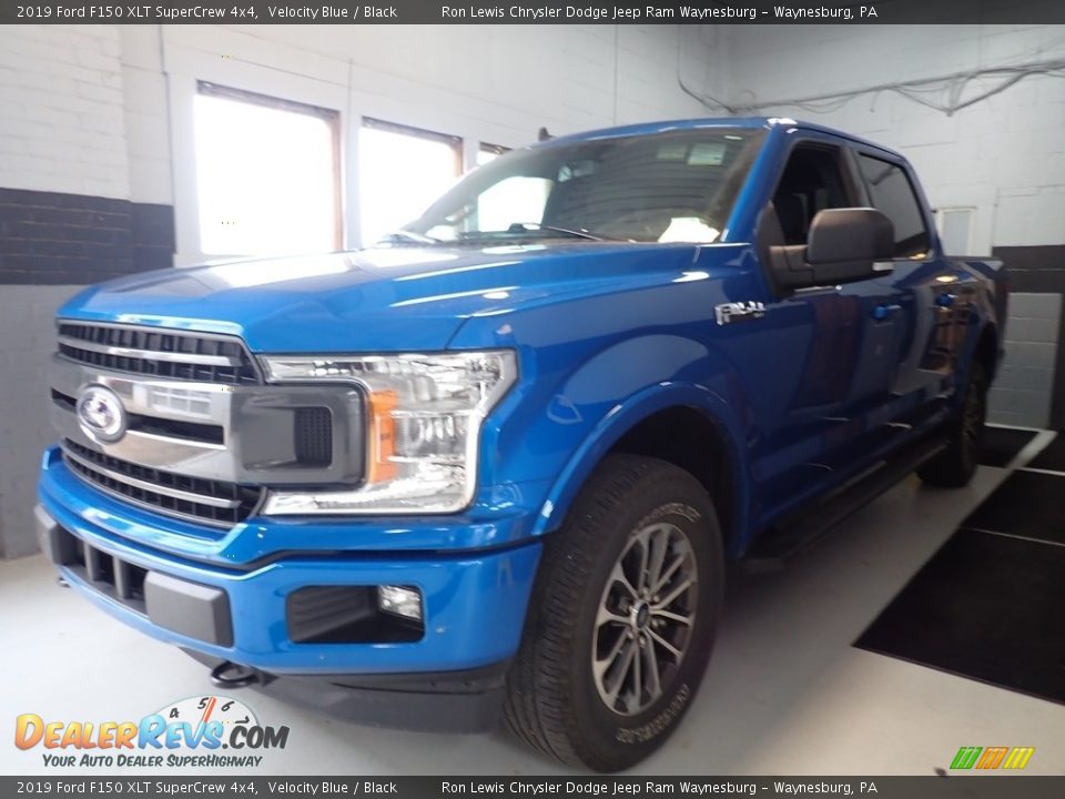 2019 Ford F150 XLT SuperCrew 4x4 Velocity Blue / Black Photo #2