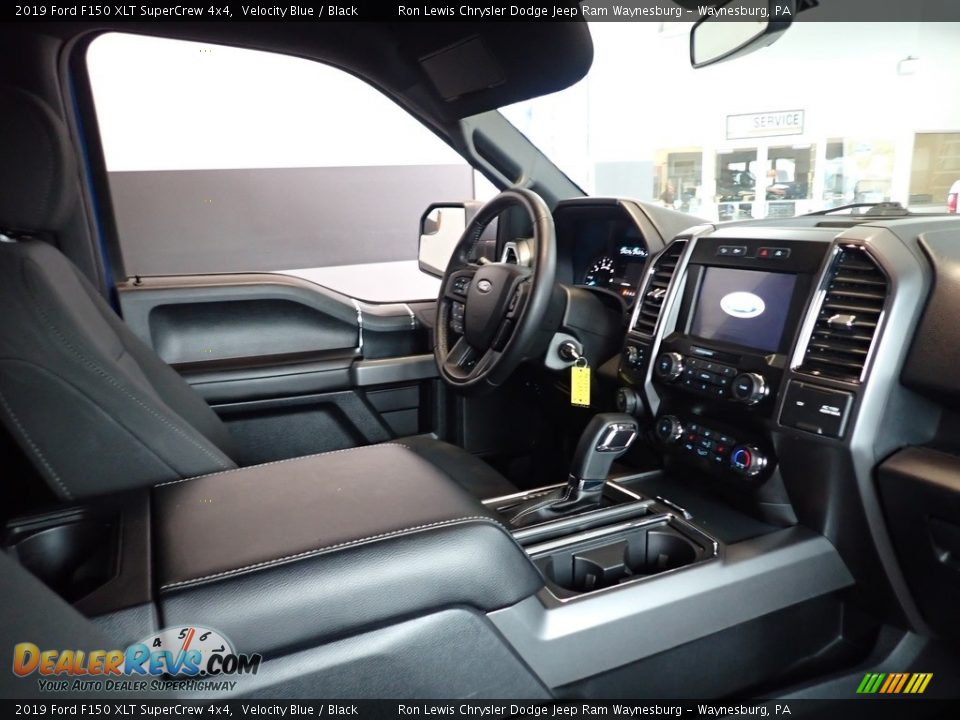 2019 Ford F150 XLT SuperCrew 4x4 Velocity Blue / Black Photo #9
