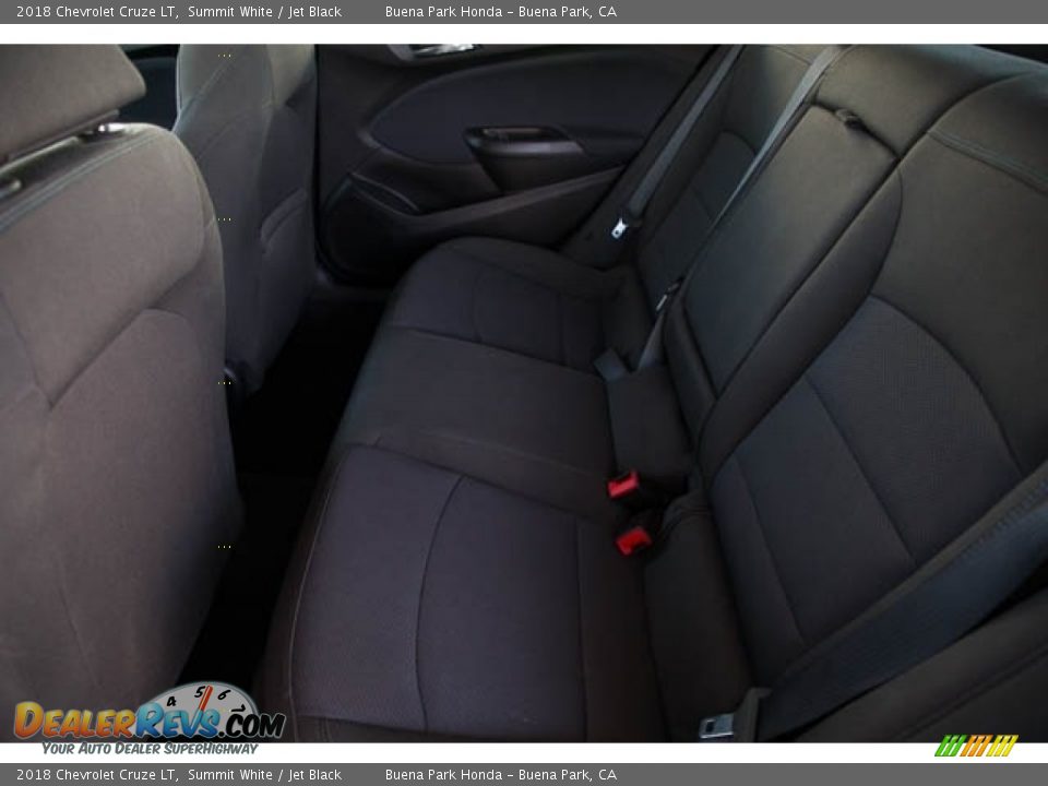 2018 Chevrolet Cruze LT Summit White / Jet Black Photo #4