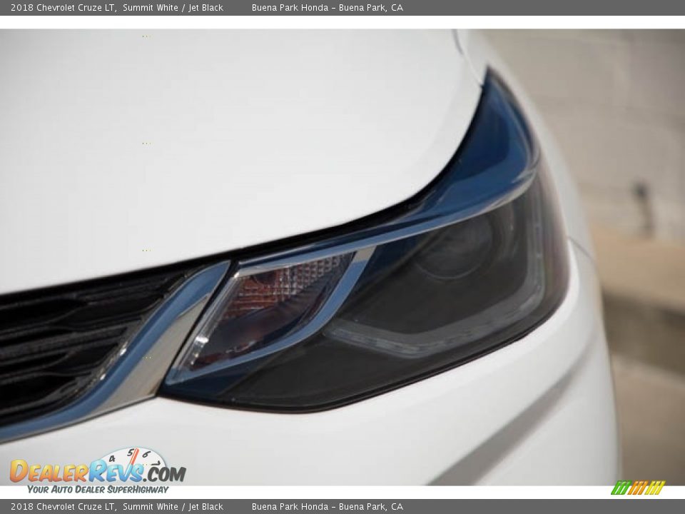 2018 Chevrolet Cruze LT Summit White / Jet Black Photo #9