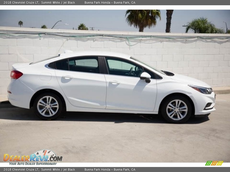 2018 Chevrolet Cruze LT Summit White / Jet Black Photo #14