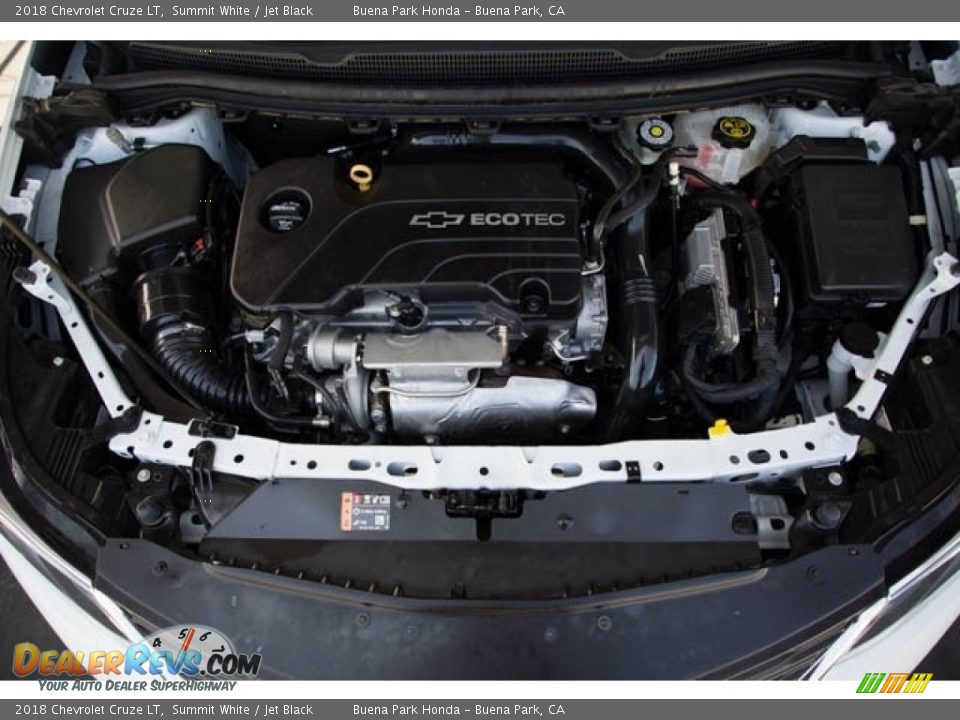 2018 Chevrolet Cruze LT Summit White / Jet Black Photo #34
