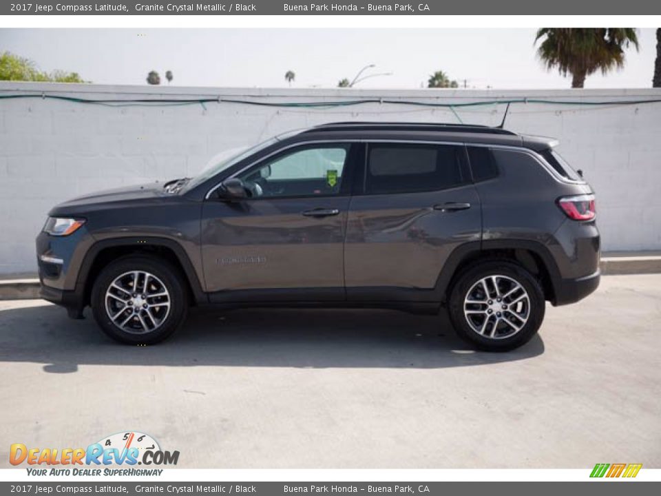 2017 Jeep Compass Latitude Granite Crystal Metallic / Black Photo #8