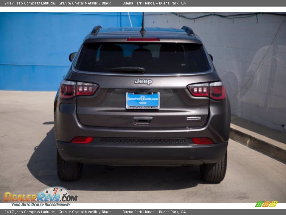 2017 Jeep Compass Latitude Granite Crystal Metallic / Black Photo #9