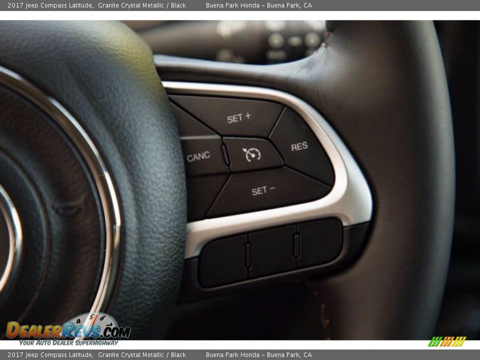 2017 Jeep Compass Latitude Granite Crystal Metallic / Black Photo #13