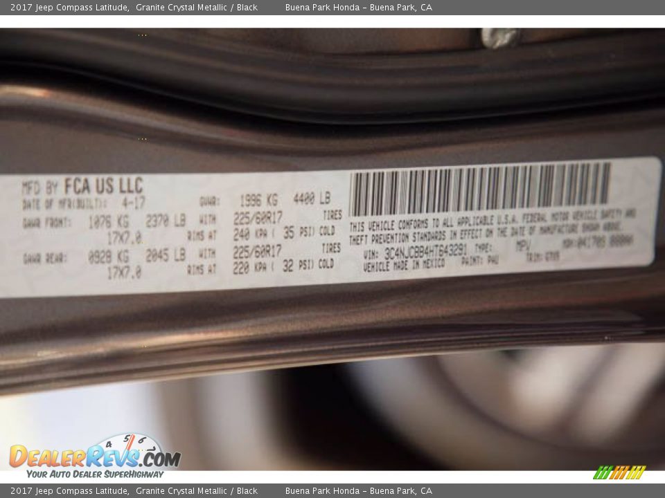 2017 Jeep Compass Latitude Granite Crystal Metallic / Black Photo #35