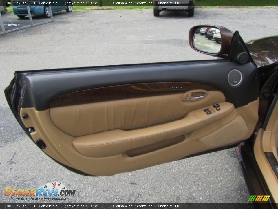 Door Panel of 2009 Lexus SC 430 Convertible Photo #19