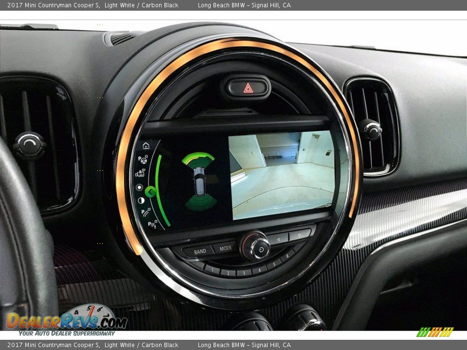 2017 Mini Countryman Cooper S Light White / Carbon Black Photo #17