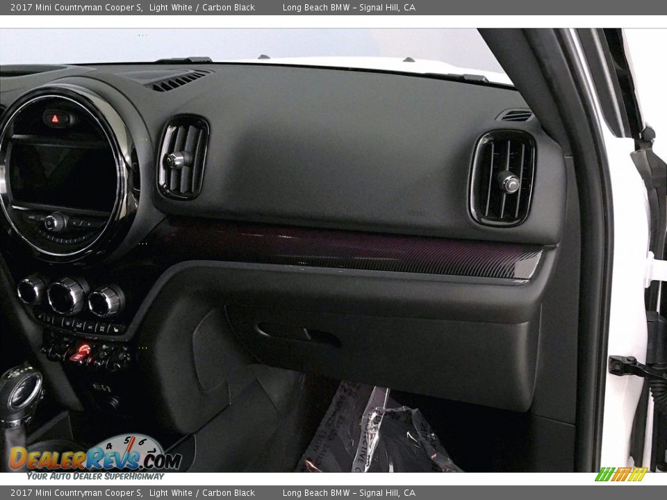 2017 Mini Countryman Cooper S Light White / Carbon Black Photo #22