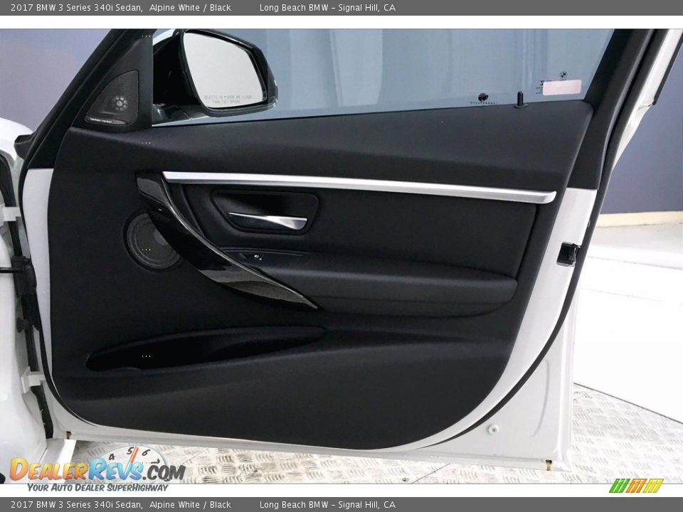 2017 BMW 3 Series 340i Sedan Alpine White / Black Photo #24