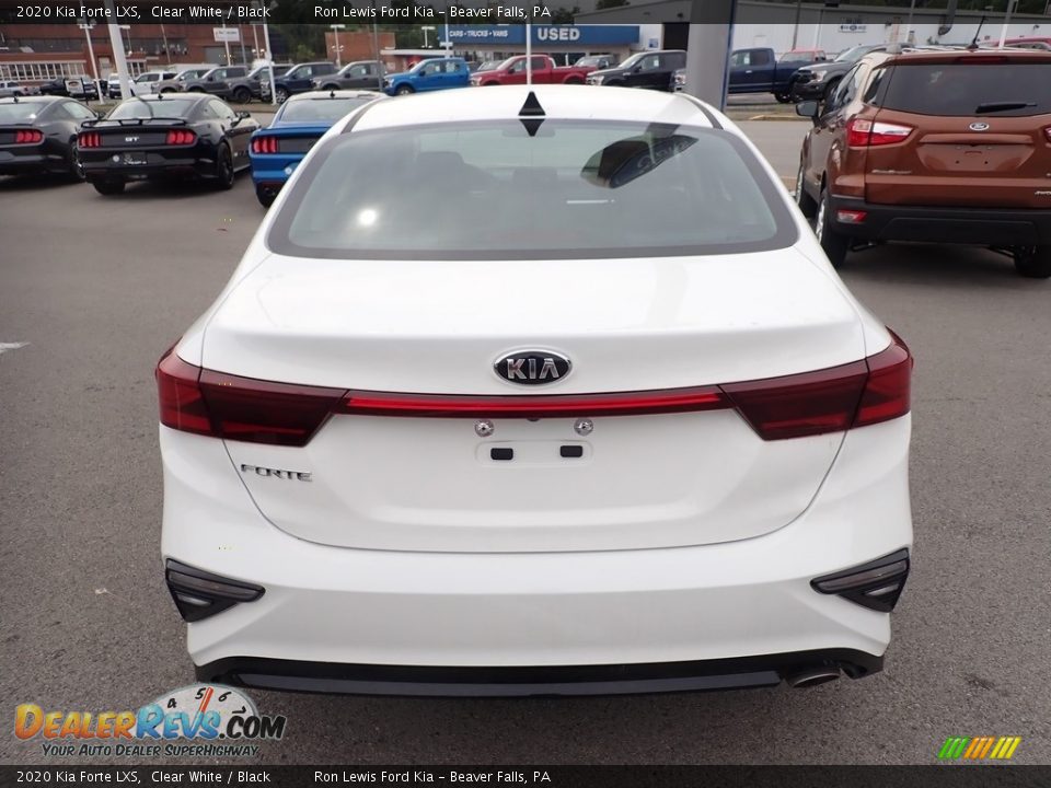 2020 Kia Forte LXS Clear White / Black Photo #8